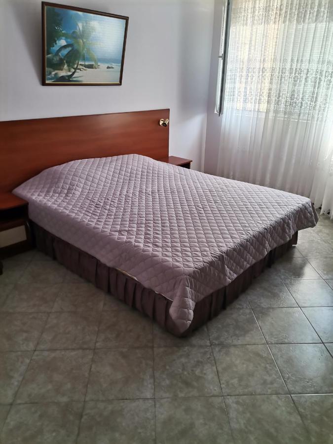 Guest House Konomaevi Sozopol Exterior photo